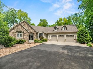 4350 Golfview Dr, Jordan, MN 55352