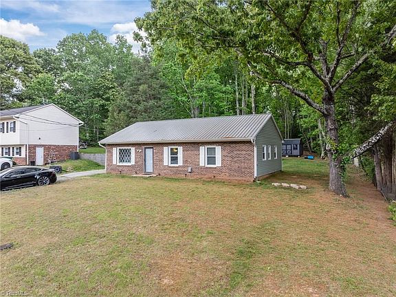 4th image of 5124 Talltree Dr