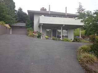 8626 Fauntlee Crst SW, Seattle, WA 98136