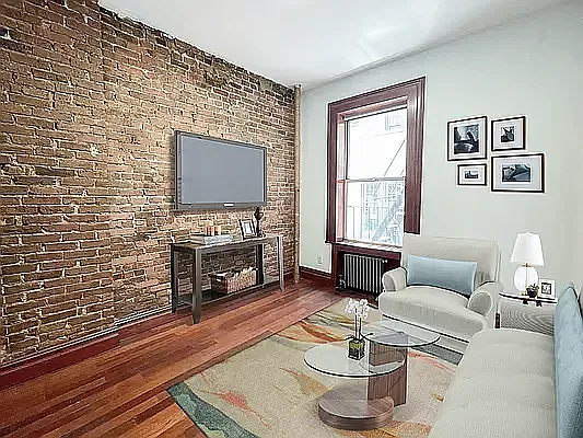 Rented by Compass | media 5