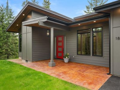180 Ironstone Dr, Sandpoint, ID, 83864