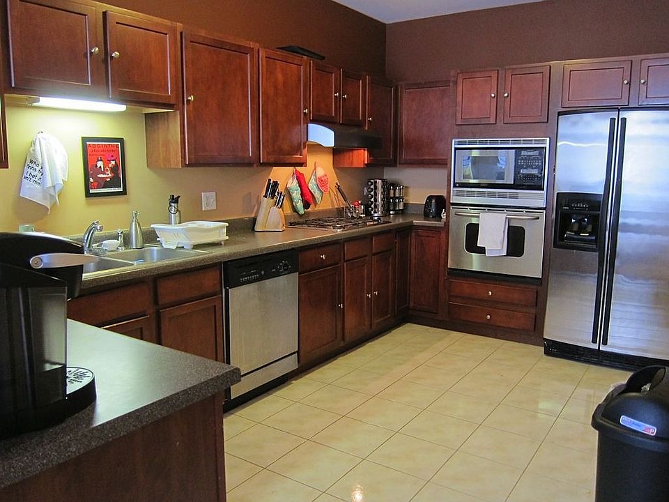 1st image of 1115 Loganbury Ct