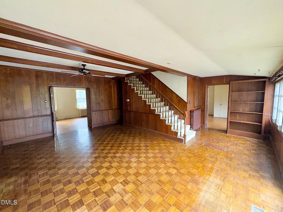 13th image of this home