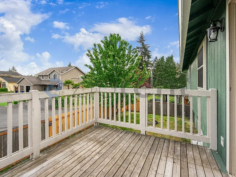 9915 SE 235th Pl — Photo 21