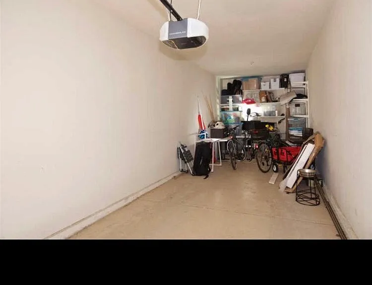 1860 Pacific Beach Dr #1 — Photo 15