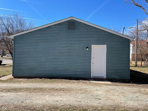 4th image of 8246 E 41st Pl