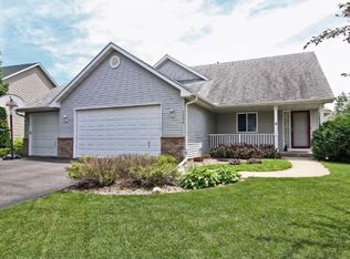 7034 Cambridge Rd, Shakopee, MN 55379