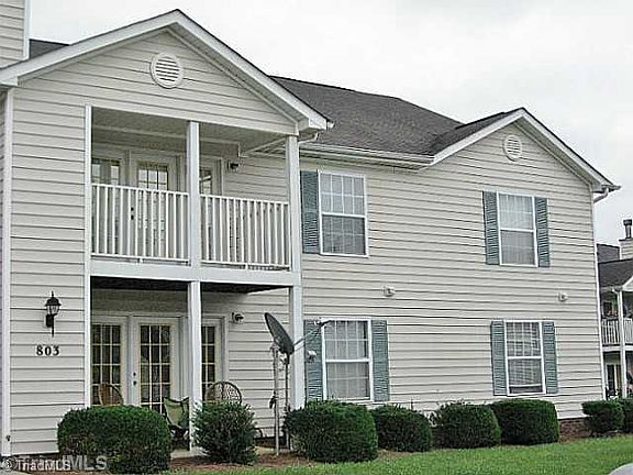 2nd image of 803 Moultrie Ct Unit H