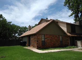 14305 Fairhill Ave, Edmond, OK 73013