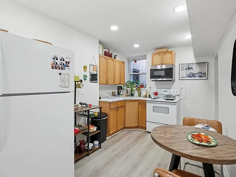 1709 Christian St #2 — Photo 6