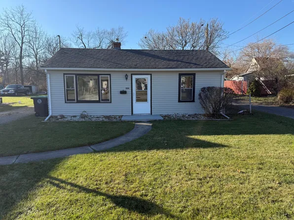 204 S Colorado St, Hobart, IN 46342