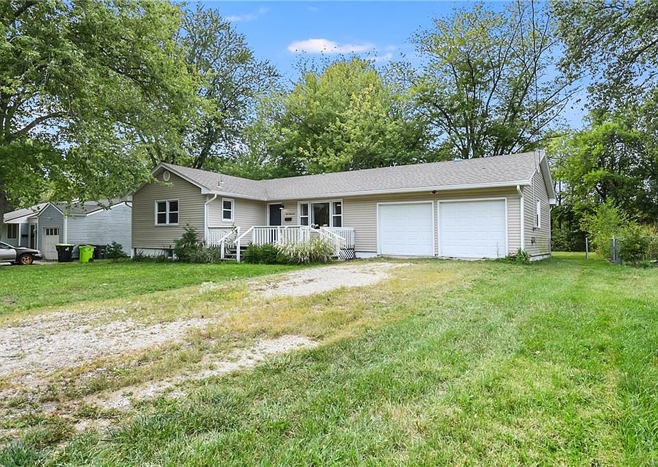 1000 Eastwood Rd, Harrisonville, MO 64701 MLS 2457666 Zillow