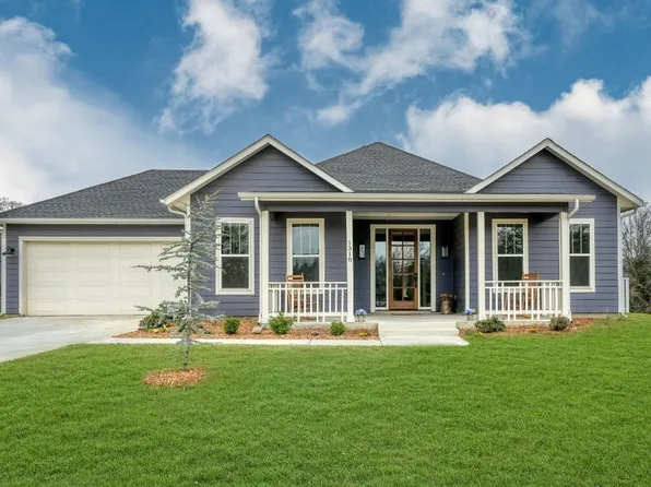 1318 E Oak Trl, Quinlan, TX 75474