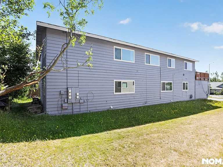 8317 Jewel Lake Rd #B — Photo 14