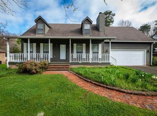 1318 English Ln, Athens, TN 37303