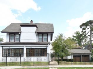 16 Pine Grove Ter, Newark, NJ 07106