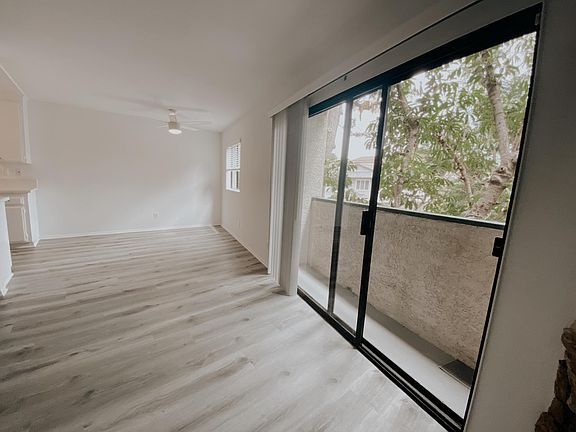 4th image of 10619 Landale St #110