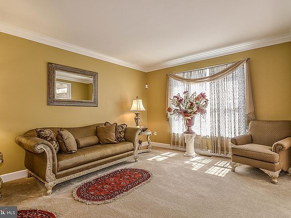 3rd image of 18814 Hundred Acre Ln