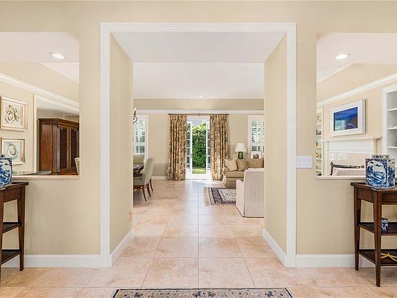 4th image of 2203 E Ocean Oaks Ln