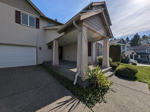 2nd image of 1322 Brackenridge Ave