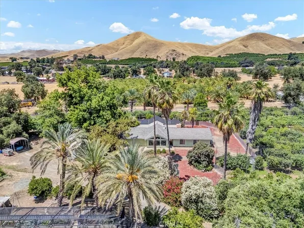 31497 Success Valley Dr, Porterville, CA 93257