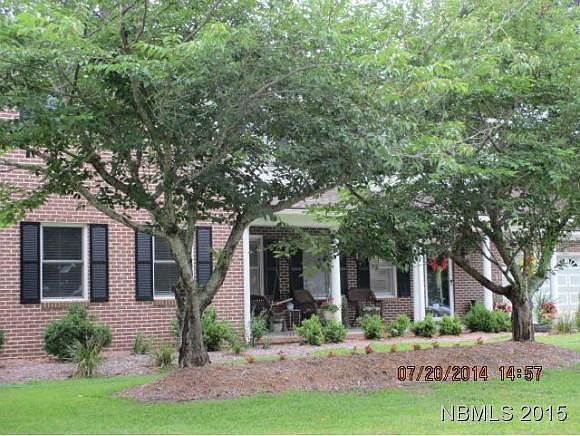 1st image of 105 Pond Dr