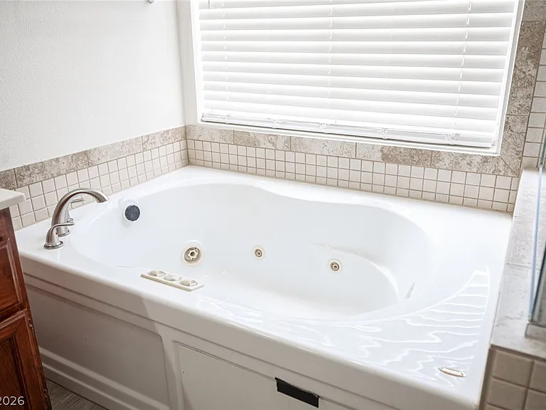1416 Grey Hunter Dr — Photo 52