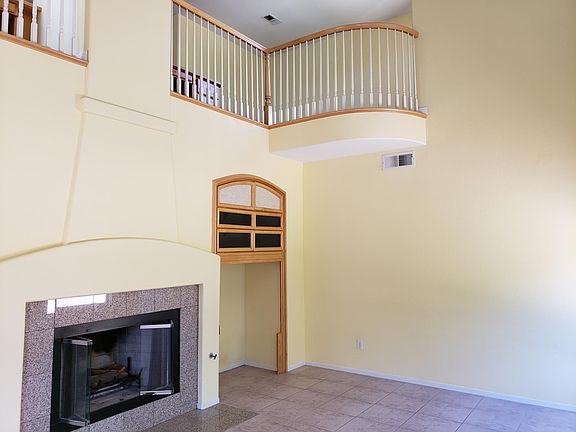 3rd image of 12255 Porcelina Ct
