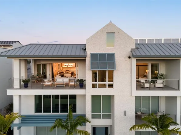 201 8th ST #301, NAPLES, FL 34102
