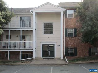 820 Runnel Ct #6, Charlottesville, VA 22901