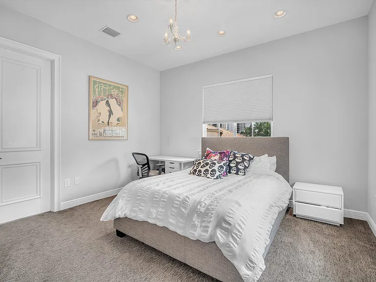 1480 Windjammer Way — Photo 32