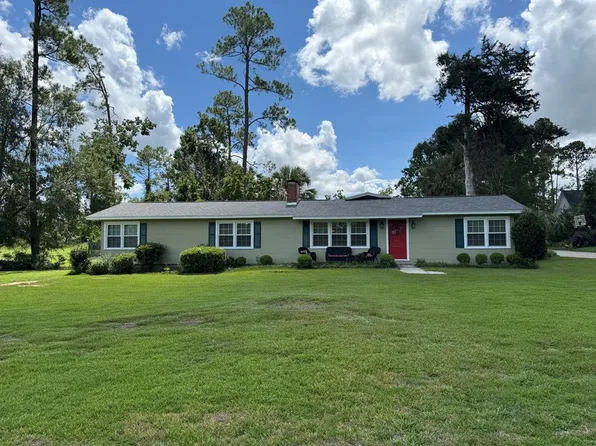 1206 Walker St E, Douglas, GA 31533