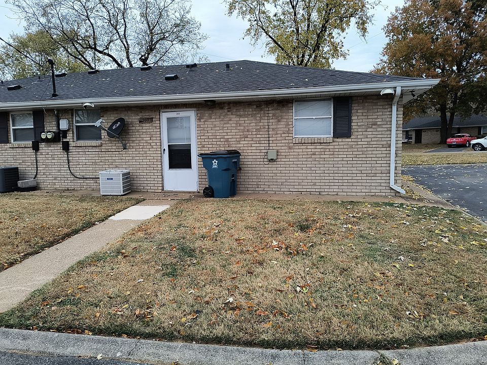 1st image of 380 Monaco Dr