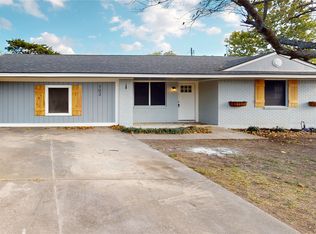 703 Green Pastures Dr, Cedar Hill, TX 75104