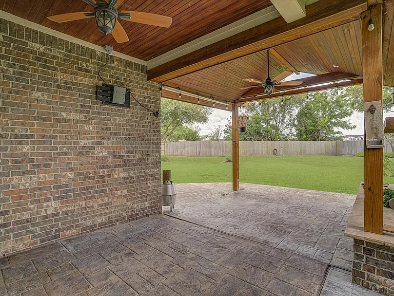 630 W Newport Bnd — Photo 34