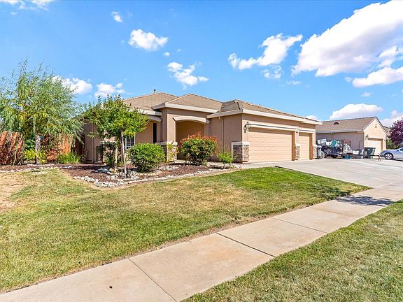 3rd image of 5551 Turnberry Dr