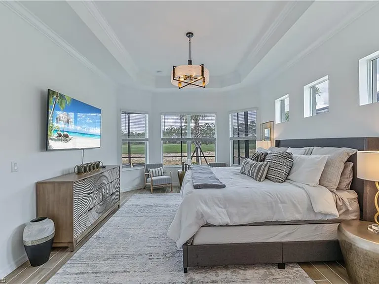 15977 Cranes Marsh Ct — Photo 13