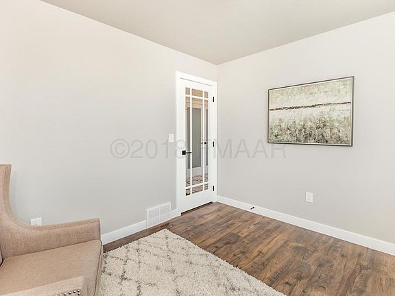 5th image of 2160 14th St W