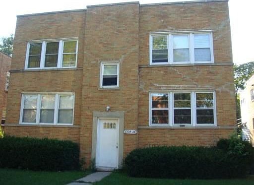 1st image of 6716 N Seeley Ave #1N