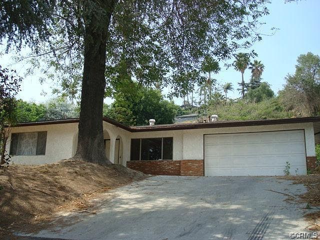 1st image of 3779 N Arrowhead Ave