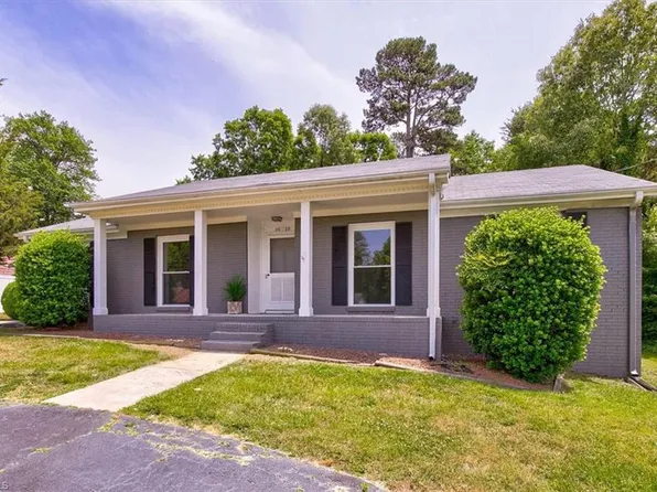 3620 Maverick St, Winston Salem, NC 27106