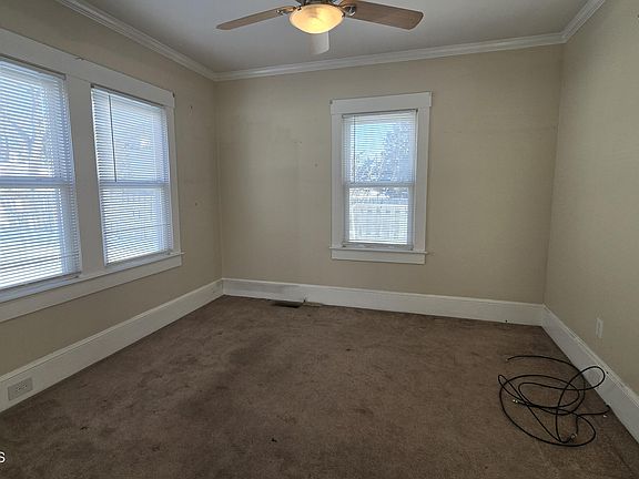 5th image of 16 Colfax St