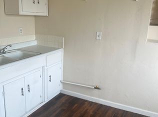 216 N 7th Ave #A, Barstow, CA 92311