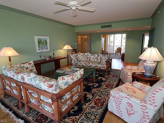 5th image of 8990 Bay Colony Dr APT 303