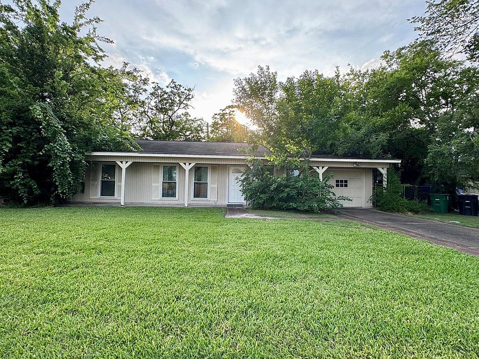 1st image of 3917 Willow Springs Ln