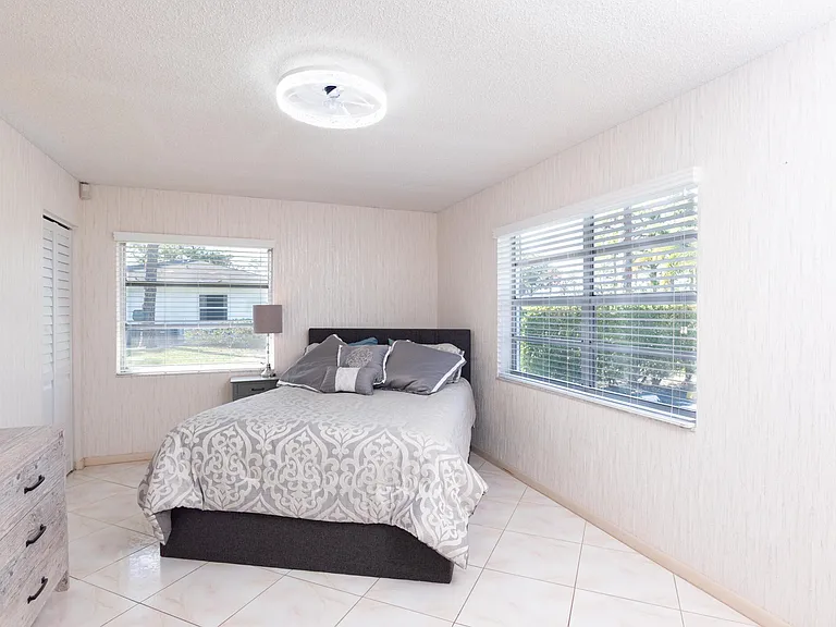 5160 Petal Pl #D — Photo 6