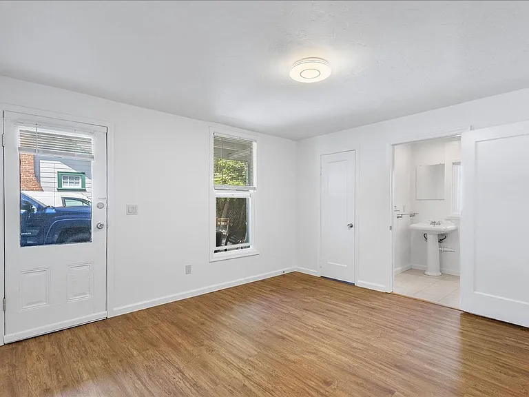 1530 Stanton St #A — Photo 10