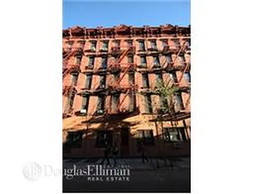 Rented by Douglas Elliman | media 19