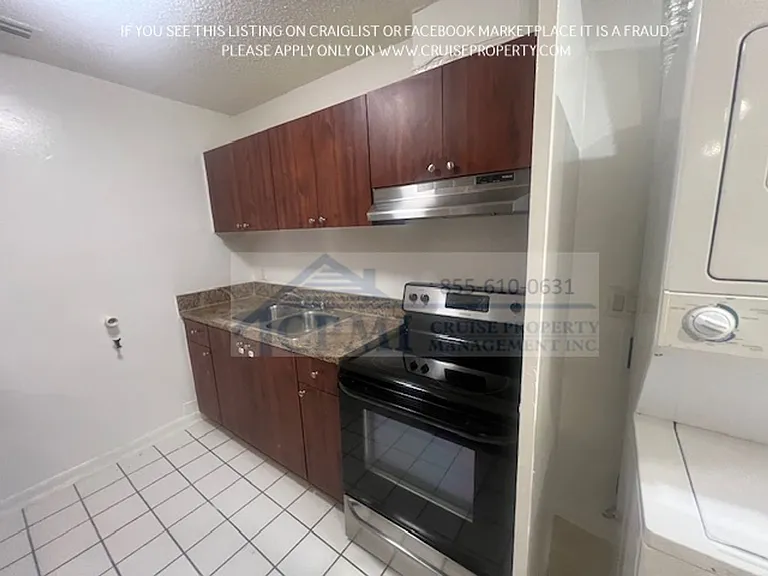 1755 Forest Hill Blvd West Palm Beach, FL 33406 — Photo 11