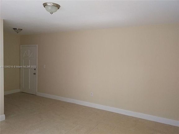 5th image of 30 Phoenetia Ave APT 4
